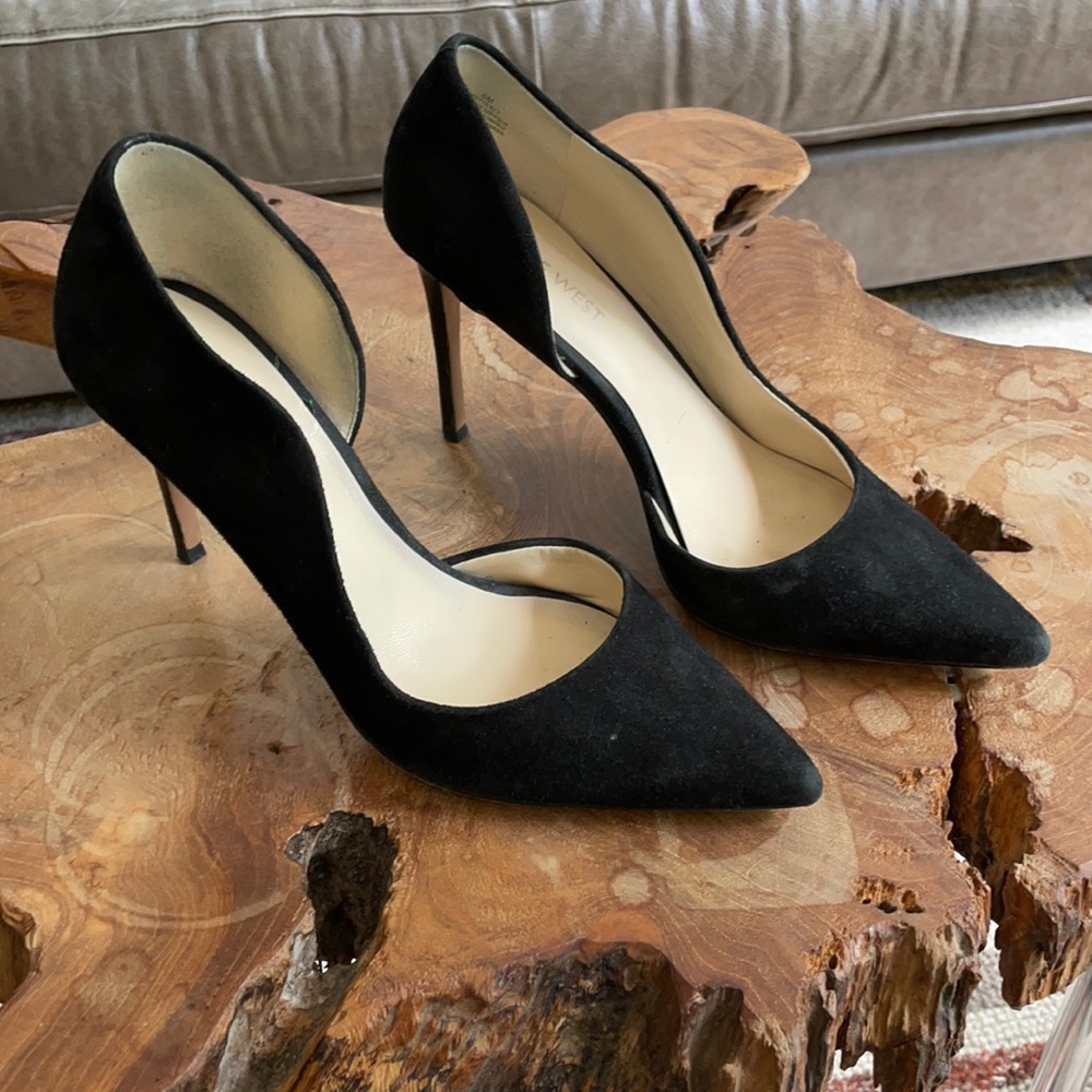 Nine West Black Suede Pointed Toe Heel